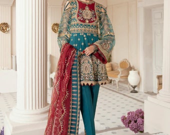 Vestido de red bordado a mano: atuendo indio pakistaní para el Eid