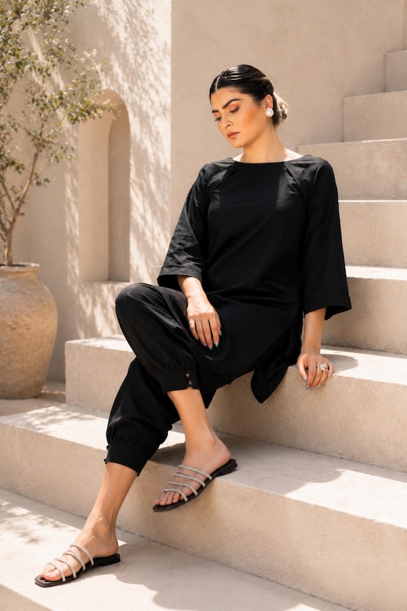 casual dresses india Shalwar Kameez Latest Buy Black Salwar Kameez Handmade Stitched Women Dress, Casual Pakistani Dress Size & Color:[Brow]46 EU /27.6-28cm vanity mirror Bohemian Dresses | LEONORA Cotton dresses