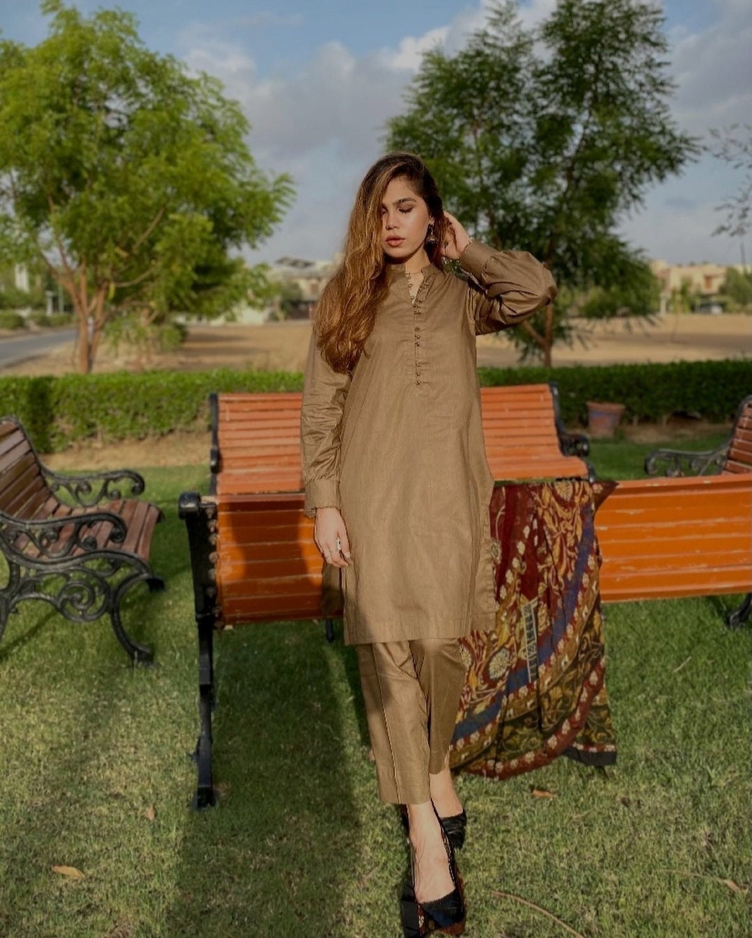 Back long front short dresses pakistani deals