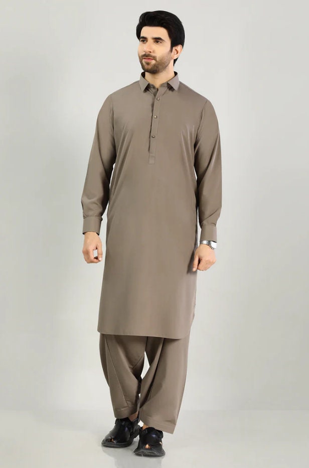 Salwar kameez da uomo - Italia