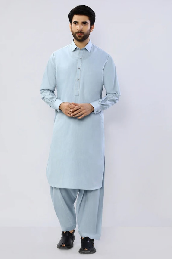 Camisa texturizada azul claro para hombre Cuello liso Shalwar