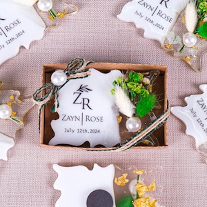Epoxy Resin Magnet Wedding Favors, Wedding Favors for Guests in Bulk, Bridal Shower Favors, Birthday Magnet Favor, Shower Favors, Graduation