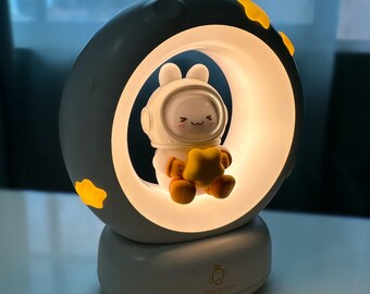 Konijn & maan nachtlampje- Astronaut konijn lamp- schattige USB oplaadbare lamp- LED licht- voor peuter/kinderen/kinderkamer decor