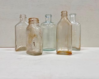 Frascos de vidrio de boticario antiguos – Decoración de casas de campo de los años 60