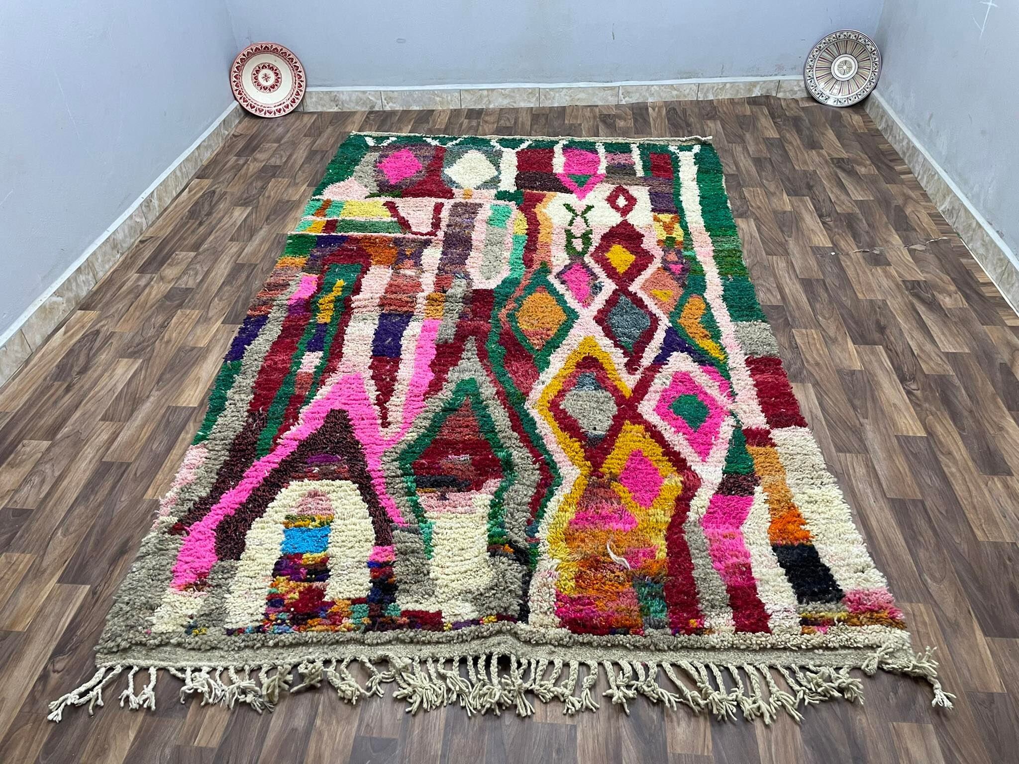 カスタムウールベルベルラグ – マルチカラーのモロッコ製ハンドメイド