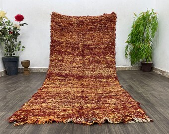 ハンドメイドのモロッコベルベルラグ：ヴィンテージシルクエリアラグ