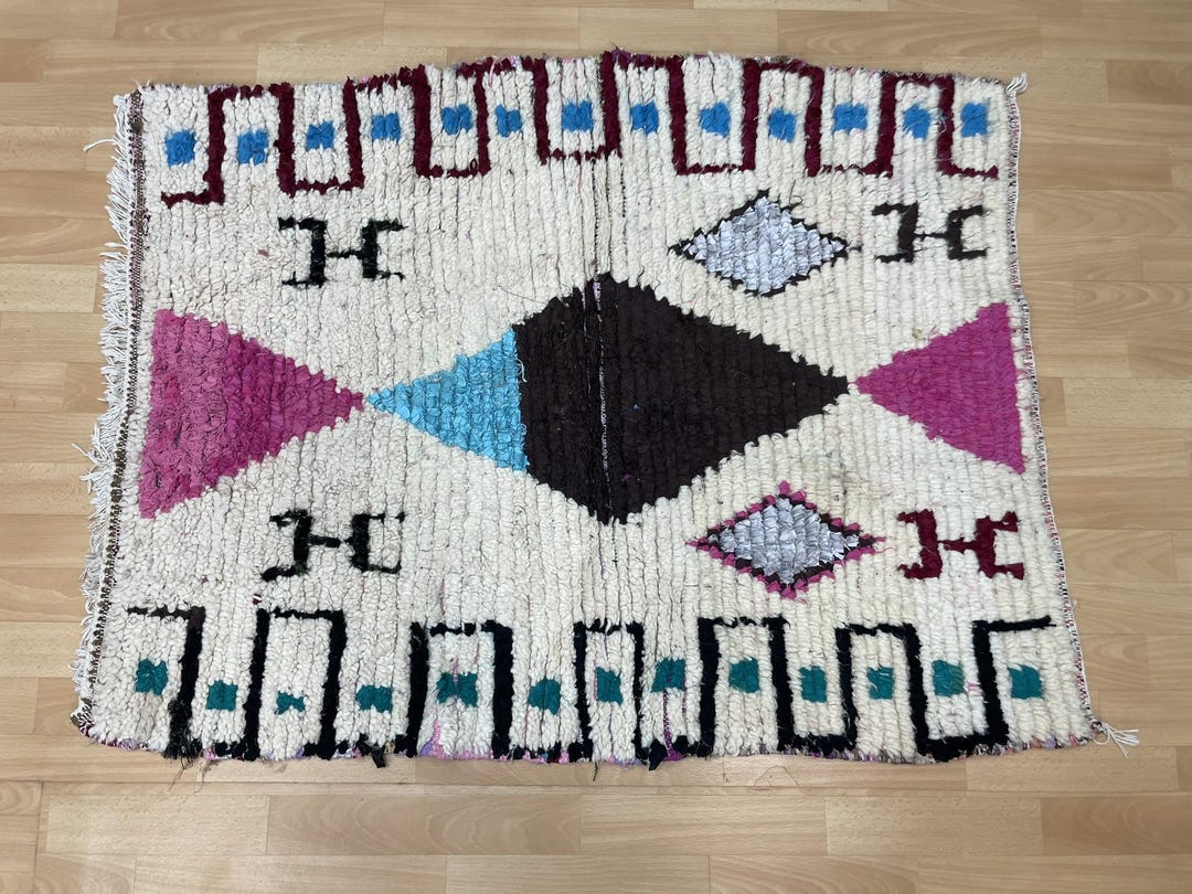 Amazing Small Vintage Boho Rug White, Neutral Wall Art Area Rug 3x4 ...