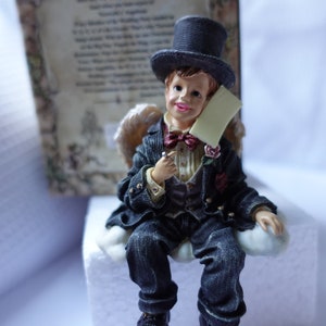 Boyds Bears and Friends - Tuxworth J Angelman 2E Shelf Sitter Figurine 2E/6920