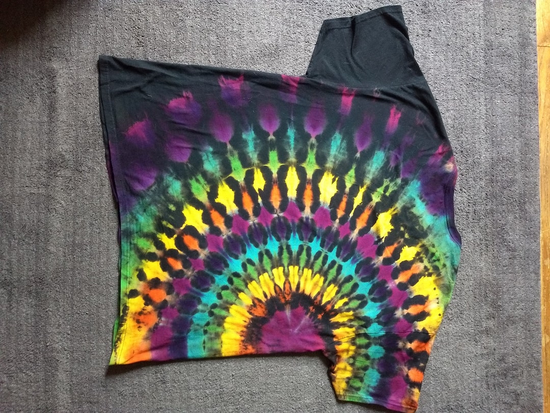 reverse tie dye rainbow