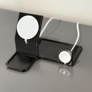 iPhone och Apple Watch Magsafe-docka