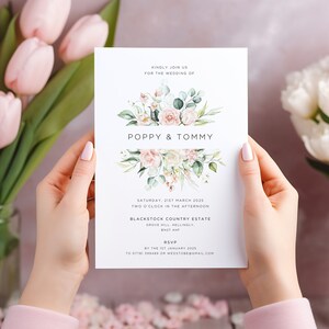 Invitación moderna floral rosa, invitación de boda floral, anuncio de boda, invitación personalizada rosa y verde, invitación botánica, tarjetas de seda