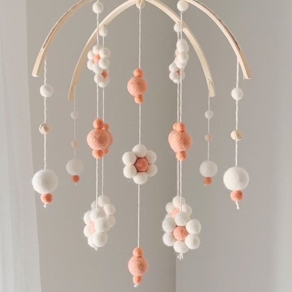 Boho Blush Daisy Mobile | Daisies Flower Mobile | Gender Neutral Baby Mobile | Girl Nursery Mobile | Daisy Baby Mobile | daisy decor