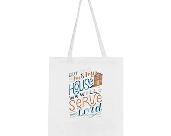 Classic Tote Bag con costuras reforzadas en las asas para mayor estabilidad. Tejido 100% algodón. Escritura bíblica: mi casa servirá al Señor