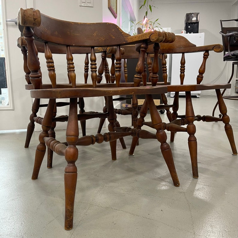 Set of 4 Thomasville Stamped Country Farmhouse Vintage Dining Chair