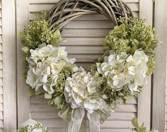 Eleganza sempreverde – Ghirlanda rustica di ortensie per porta, decorazione floreale shabby chic per pareti, 35 cm