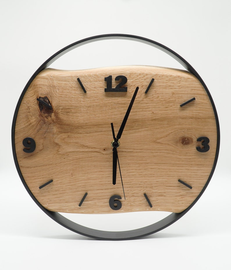 Handmade XXL wall clocks made of oak with steel ring, silent radio-controlled clockwork, solid wood image 3