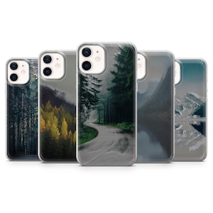 Custodia per telefono Camping Forest Nature Woods Cover adatta per iPhone 14 Pro, 13, 12, 11, XR, 8+, 7 e Samsung S21, A50, A51, A53, Huawei P20, P30 Lite