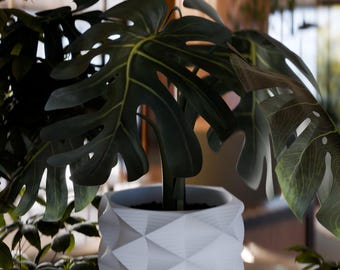 3D Printed Minimalist Plant Pot, Modern Home Decor with Drip Tray