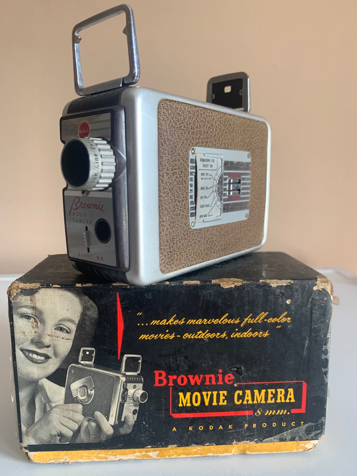 Vintage Kodak 8mm Brownie Movie Camera 82 in Original Box