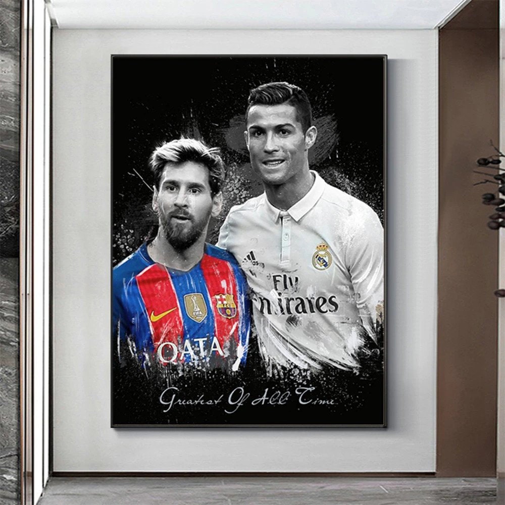 DZXLLL Ronaldo e Messi Poster Decorativi del soggiorno del giocatore di  calcio 30 x 50 cm Senza Cornice on Canvas : : Home & Kitchen