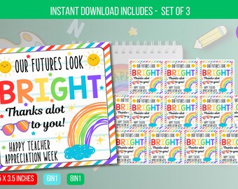 Op de afbeelding: Een set afdrukbare lerarenwaarderingkaarten met de tekst "Our Futures Look Bright" in regenboogkleuren. De kaarten zijn 8,89 x 8,89 cm. De afbeelding bevat een regenboog, zonnebril en zonillustraties.