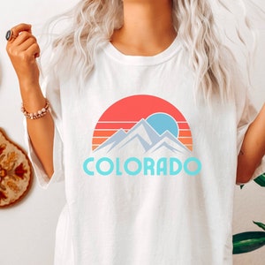 Colorado Shirt, Retro Colorado, Colorado Lover, Colorado Vintage Mountain Shirt, Travel Colorado Tee, Mountains T-Shirt, Colorado Gift