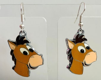 Bullseye inspired dangle drop metal charm earrings, toy story earrings, woody earrings, bullseye earrings, woody horse earrings, horse earri