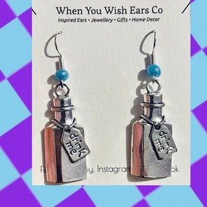 Alice Drink Me dangle earrings, Alice in wonderland earrings, eat me drink me, eat me drink me earrings, Alice earrings