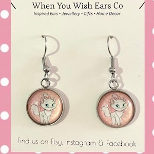 Marie inspired Aristocats dangle drop earrings, marie earrings, marie cat earrings, marie aristocat earrings, aristocat earrings