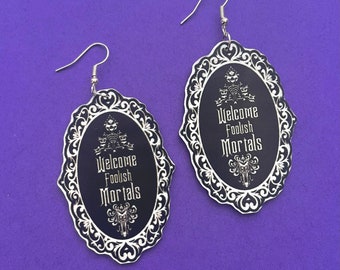 Orecchini pendenti in acrilico ispirati alla Haunted Mansion, orecchini di benvenuto per i folli mortali, orecchini della Haunted Mansion, orecchini per i folli mortali