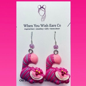 Cheshire Cat earrings, Alice in wonderland earrings, cat earrings, Alice in wonderland earrings,