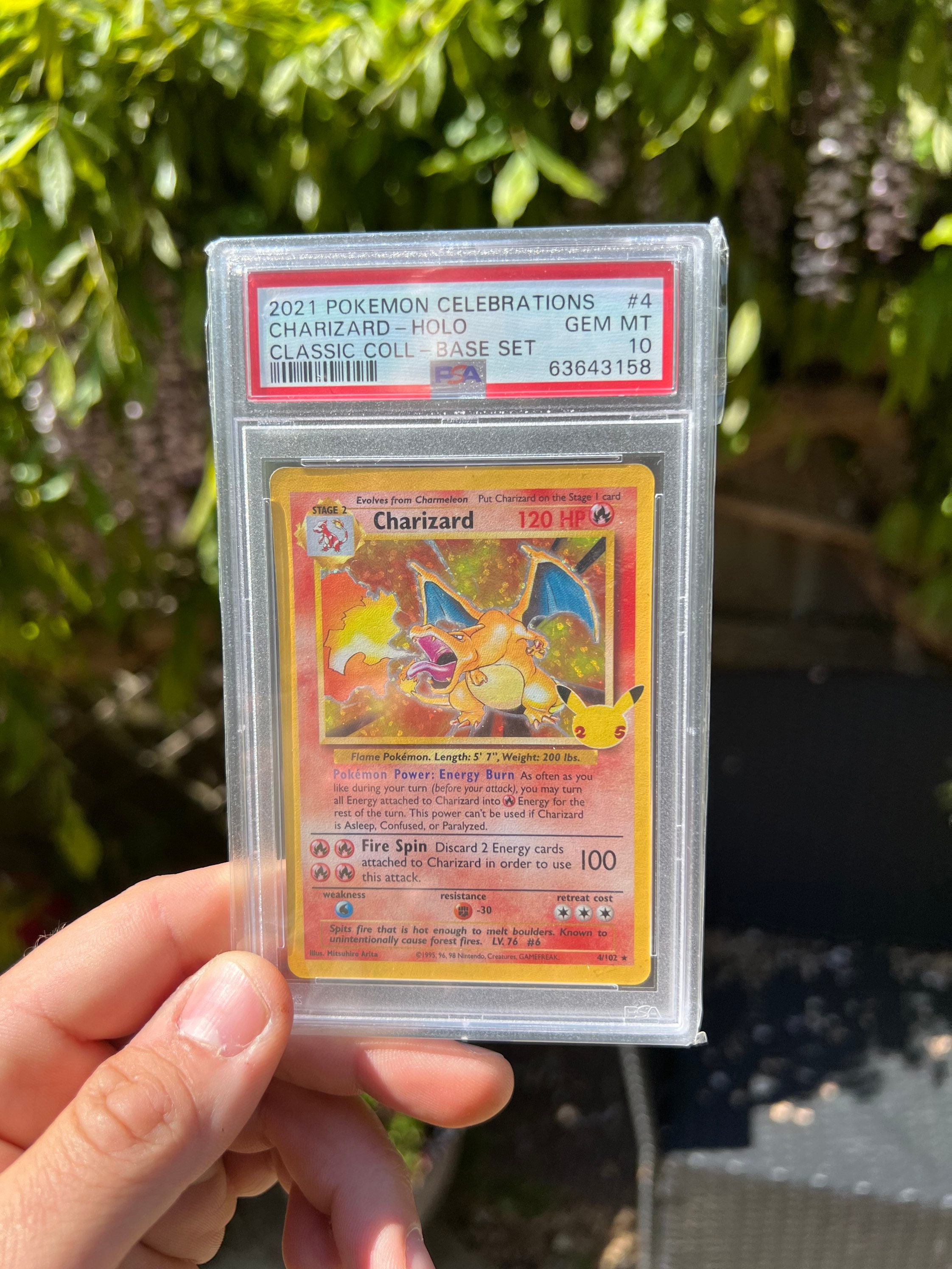 4/102 Charizard PSA Gem MT 10 Celebrations