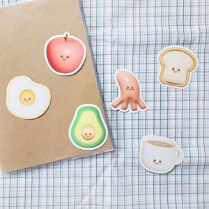 Frühstück Sticker, 1 Set Lebensmittel wasserfeste Aufkleber (Apfel, Ei, Brot, Kaffee, Oktopus, Avocado) für Laptop, Handy, Koffer, Deko