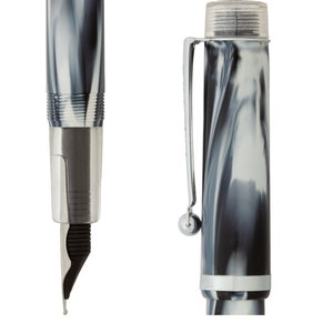 Penna stilografica Osprey Madison con pennino Ultra-Flex misura 6 - EEF/EF/Fine/Medio/Largo, alimentatore in ebanite, accetta cartucce o converter