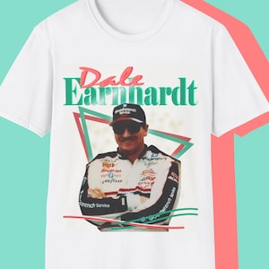 Dale Earnhardt – Retro-80er-Jahre-inspirierte Kleidung – Nascar Nummer drei 3 – Erinnerungsstücke an wahre amerikanische Helden – Unisex-Softstyle-Grafik-T-Shirt