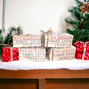 personalized-teacher-stacked-books-teacher-appreciation-gifts-teacher