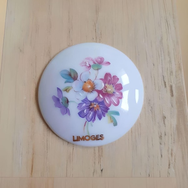 41 mm, Old vintage Limoges porcelain cabochon - Bouquet of flowers