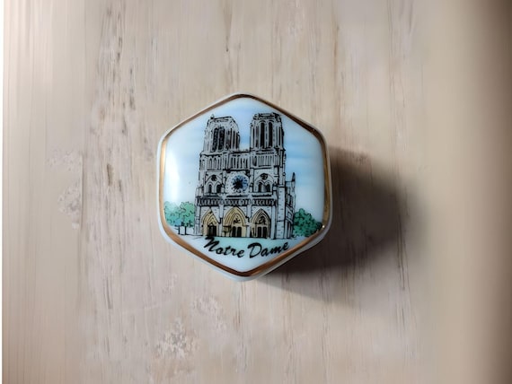 Œuf En Porcelaine / Boîte à Bijoux Vintage - Objet De Décoration Occasion