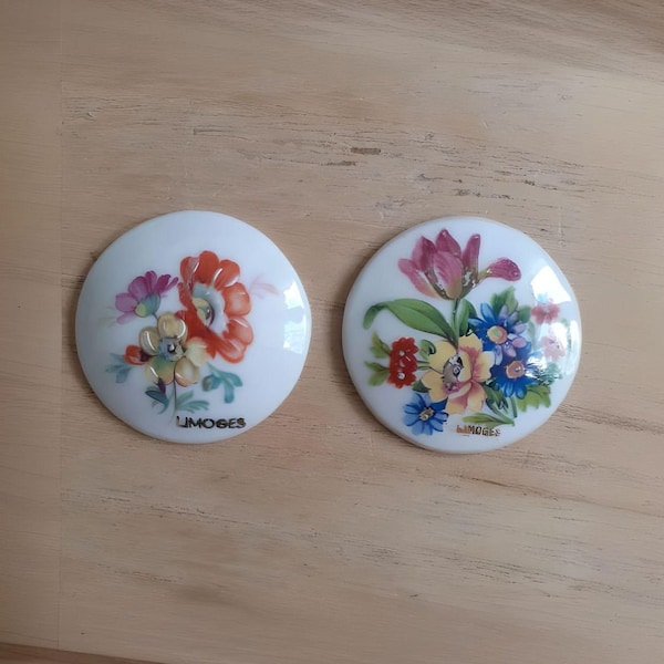 41 mm, Lot de 2 cabochons ancien vintage en porcelaine de Limoges - Décor floral