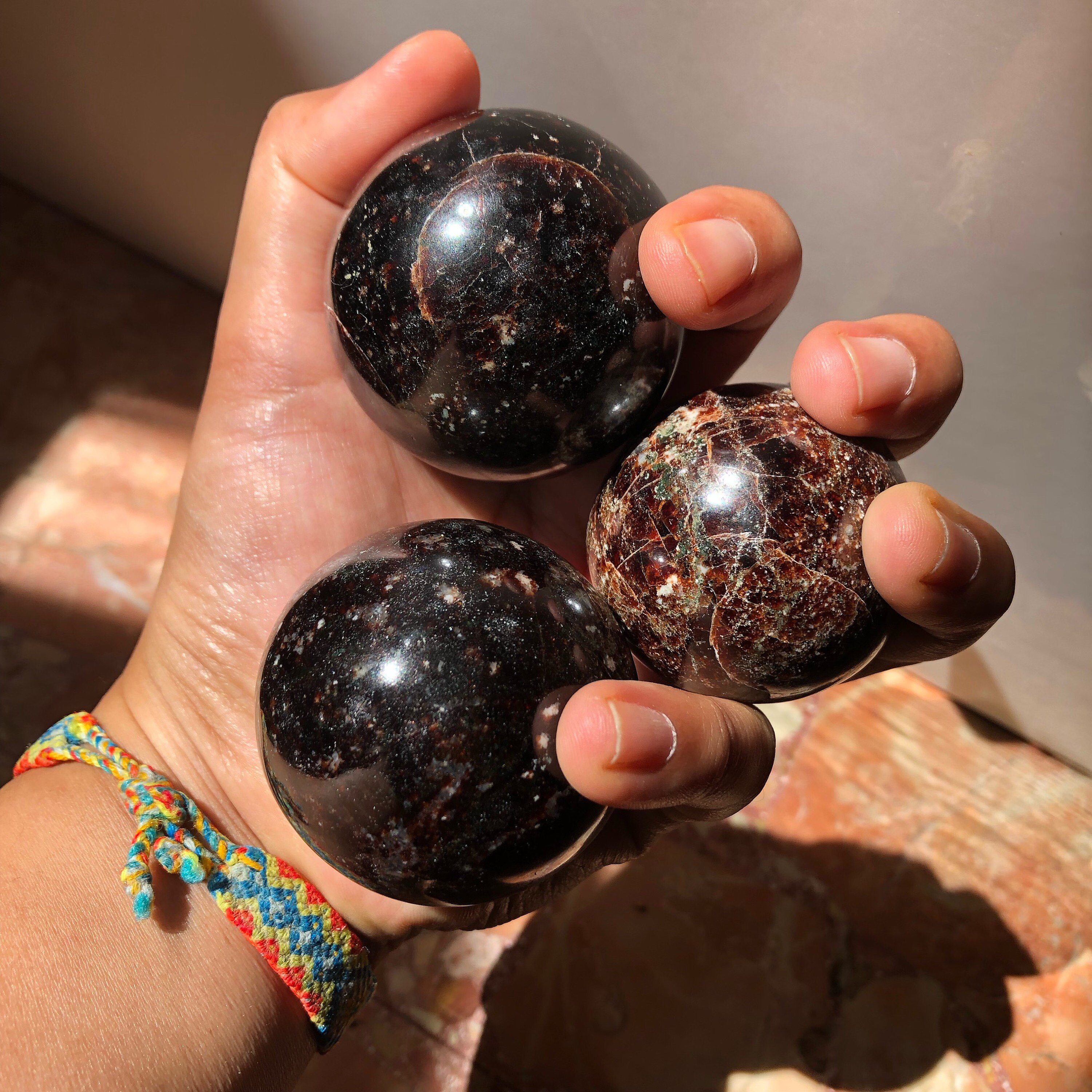 Orneblenda &amp; Granato 31 Carati - Ciondolo Cabochon Pietra Naturale