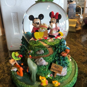 Mickey and Friends Picnic Day Musical Snow Globe