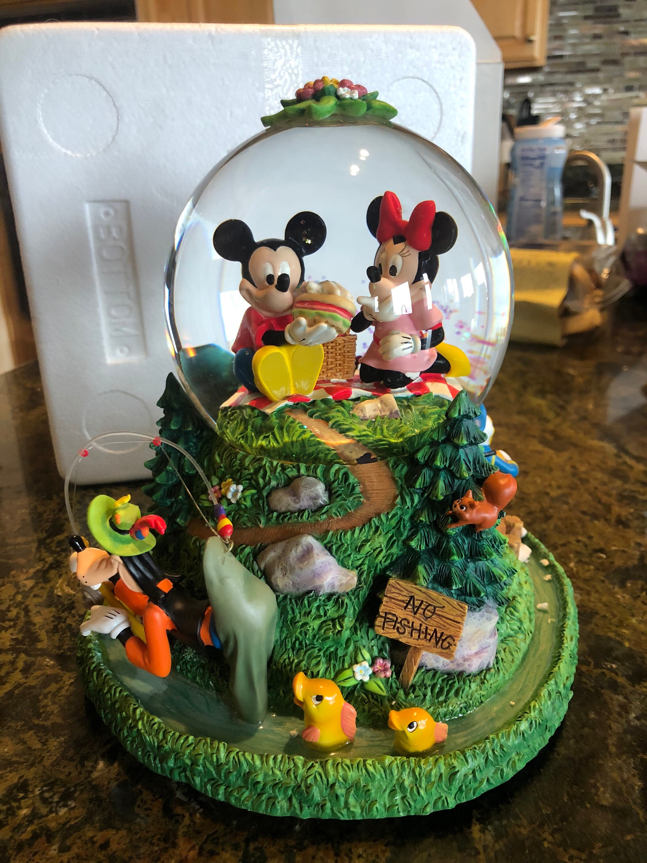 Mickey and Friends Picnic Day Musical Snow Globe - Etsy