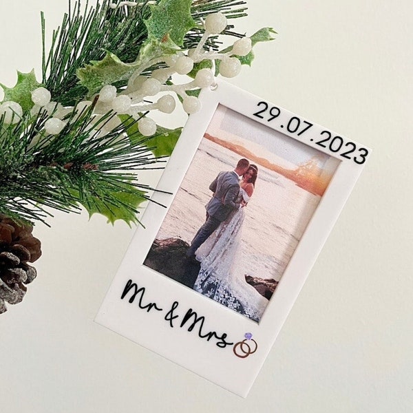 Polaroid Christmas Ornament | Personalized | Photo frame ornament