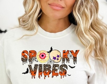 Spooky Vibes T-Shirt, Happy Halloween Shirt, Halloween Party Tee, Trick or Treat Shirt, Fall Shirt