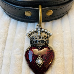 Sacre Coeur Choker by LoquaciousLeatherCo