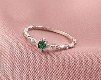 Emerald Ring Dainty Ring Zirconia Ring Thin Ring Minimalist Ring 925 Sterling Silver Tiny Ring Promise Ring Vintage Ring Gift for Her R298