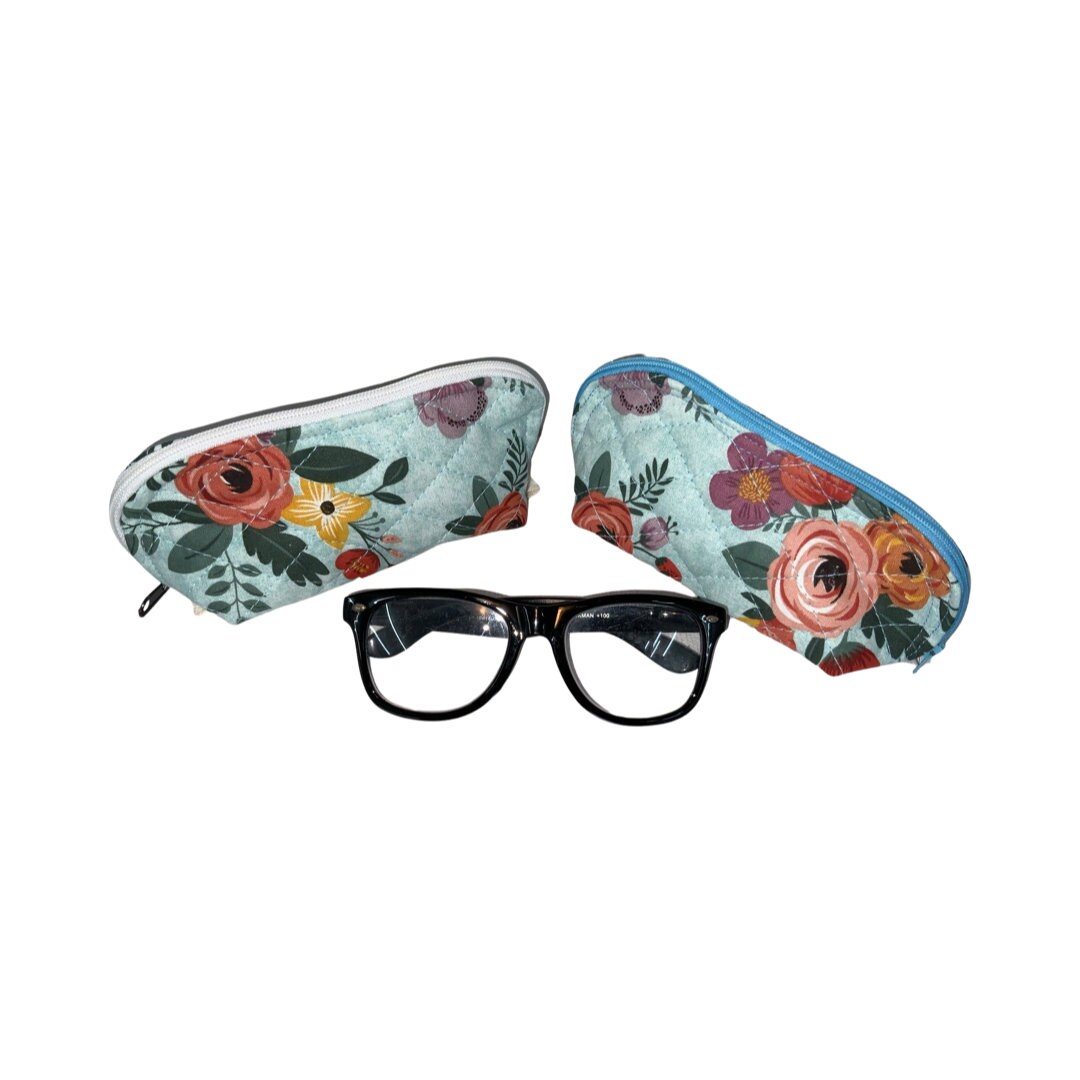 Floral Eye Glass Case, Blue Pink Eyeglass Case Soft, Quilted Glasses