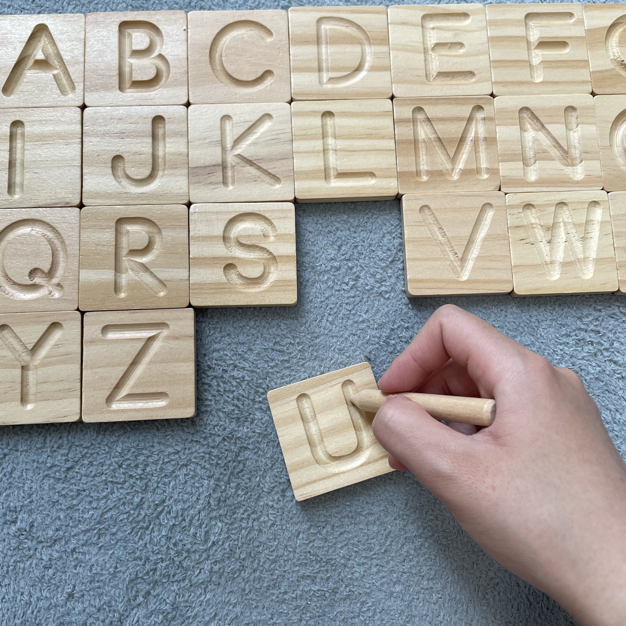 A-Z alfabeto tracciamento Board abilità di scrittura Bambini In Età Prescolare Educativo Giocattoli Legno 