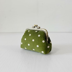 Porte-monnaie Kiss Lock cousu main - Porte-monnaie en velours côtelé vert olive à pois vieux - Mini porte-monnaie soufflé fait main - Idées cadeaux