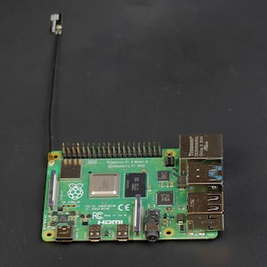 Servicio de modificación: agregue conector de antena externa (U.FL) a Raspberry Pi 5/4/3b/Zero W/Zero 2 W.